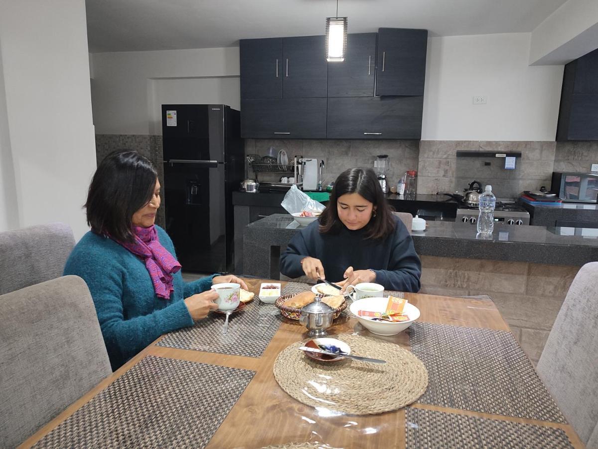 Linda House Cusco Bed & Breakfast ภายนอก รูปภาพ